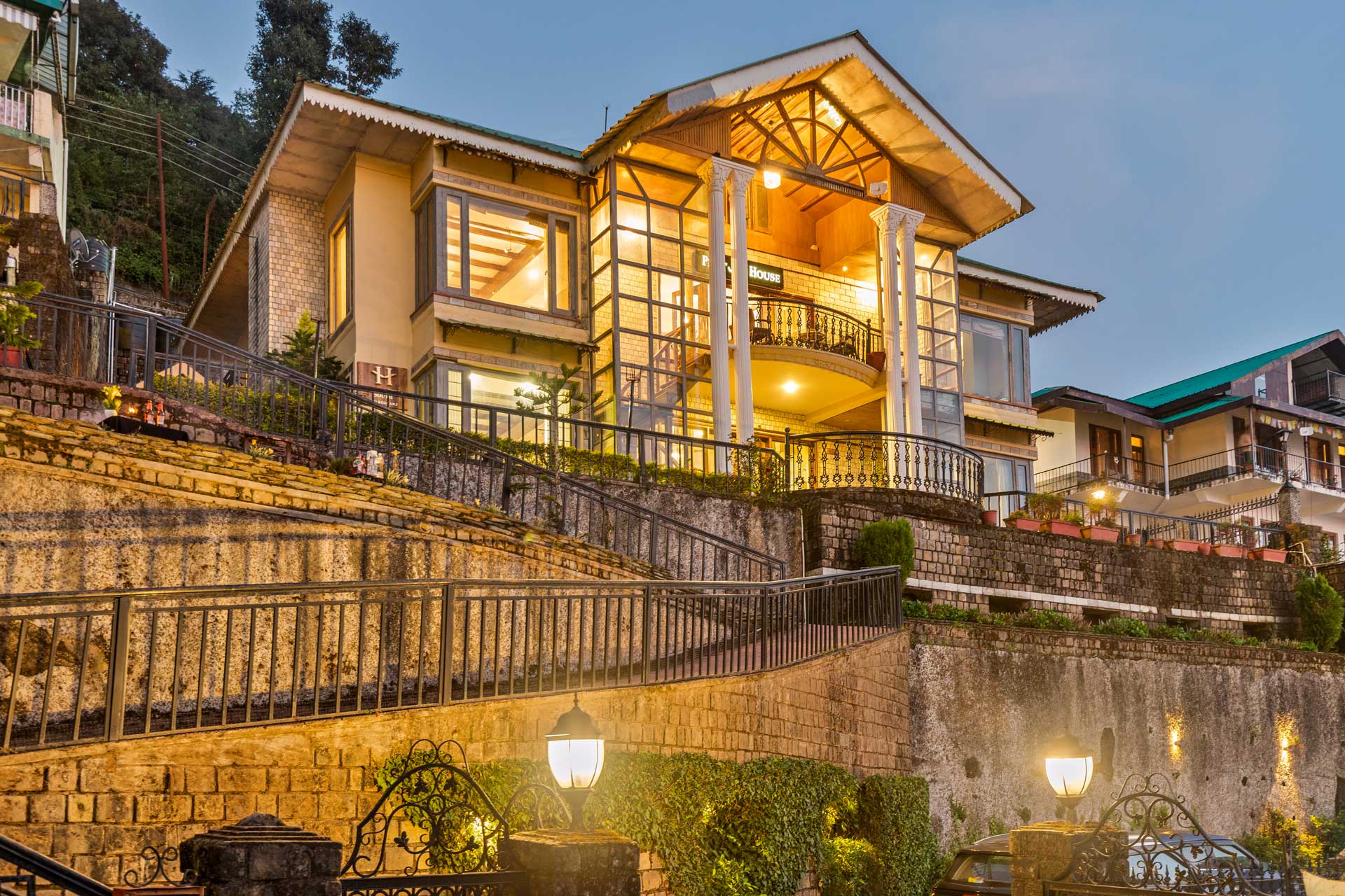 Luxury villas in Himachal Pradesh, North India, India LTN302