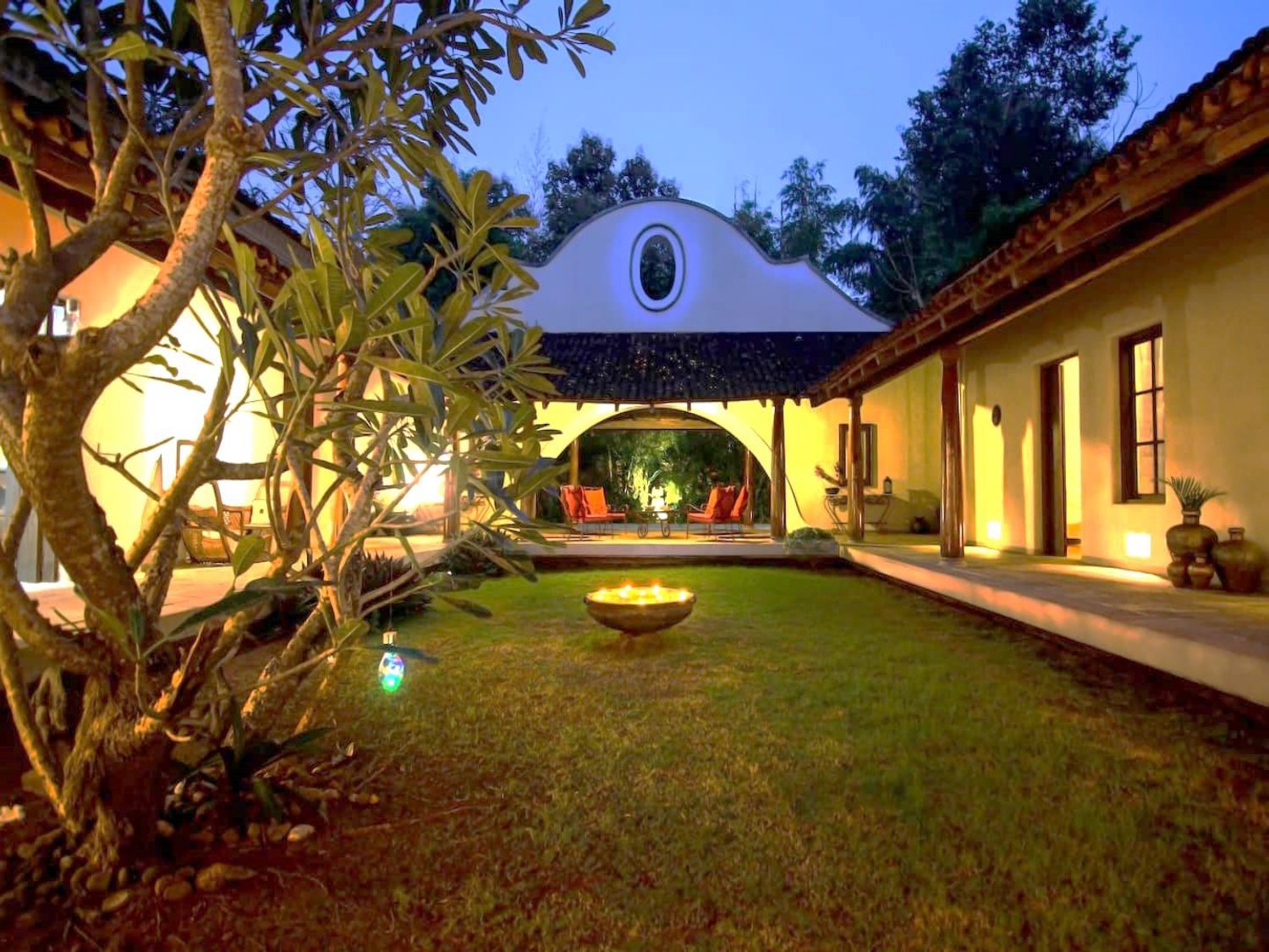 Luxury villas in Loutolim, South Goa, India LT305S