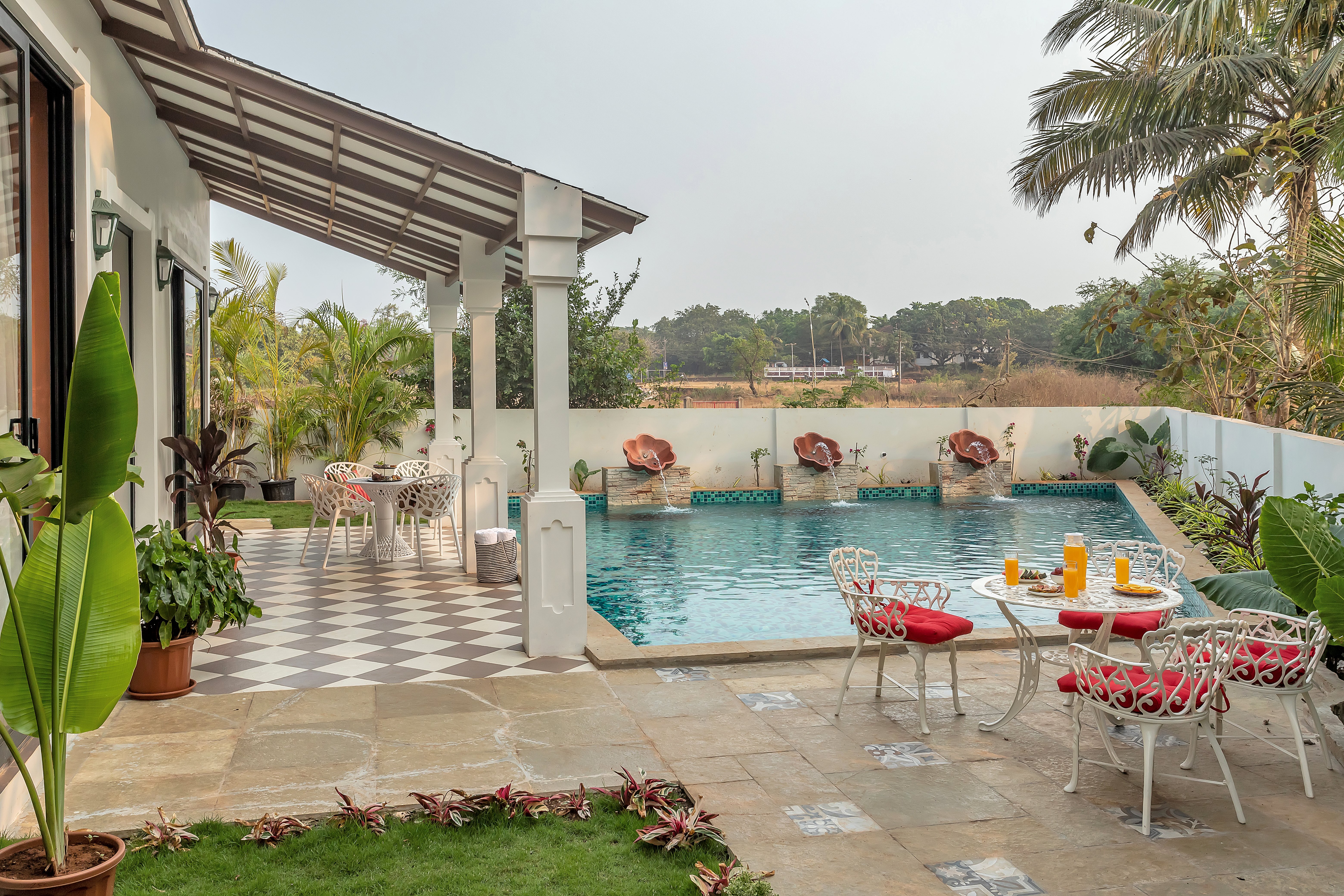 Luxury villas in Anjuna, North Goa, India LT437