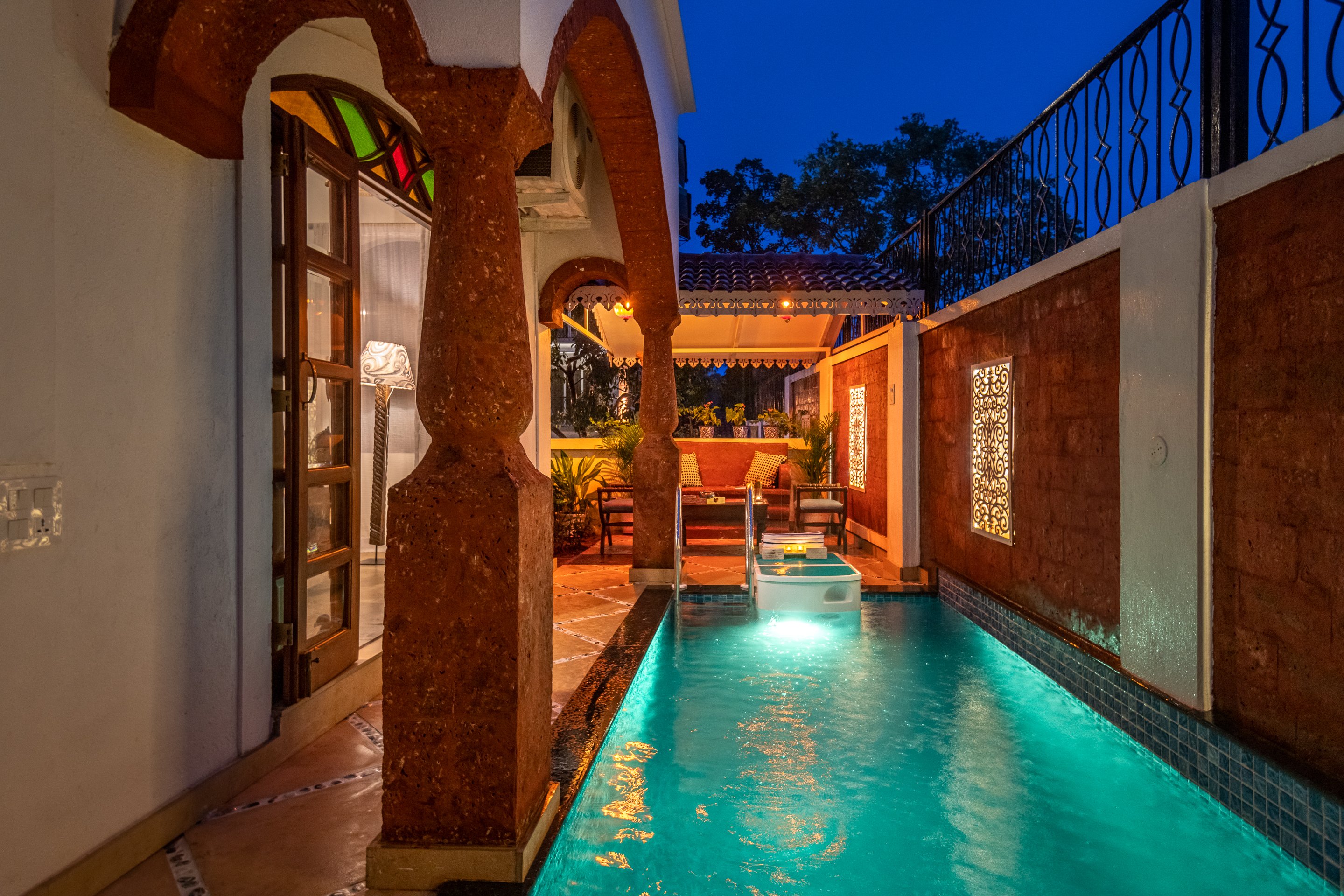 Luxury villas in Candolim, North Goa, India LT666
