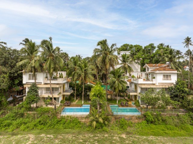 Luxury villas in Candolim, North Goa, India LT548
