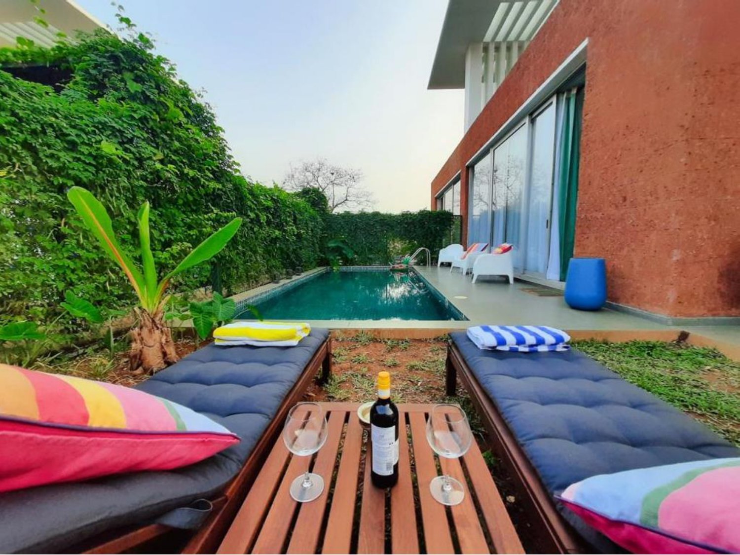 Luxury villas in Vagator, North Goa, India LT394 (V14)