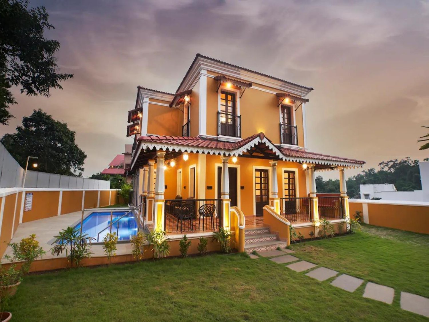 Luxury villas in Baga, North Goa, India LT448