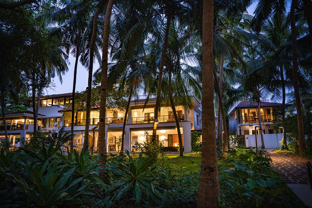 Luxury villas in Candolim, North Goa, India LT560