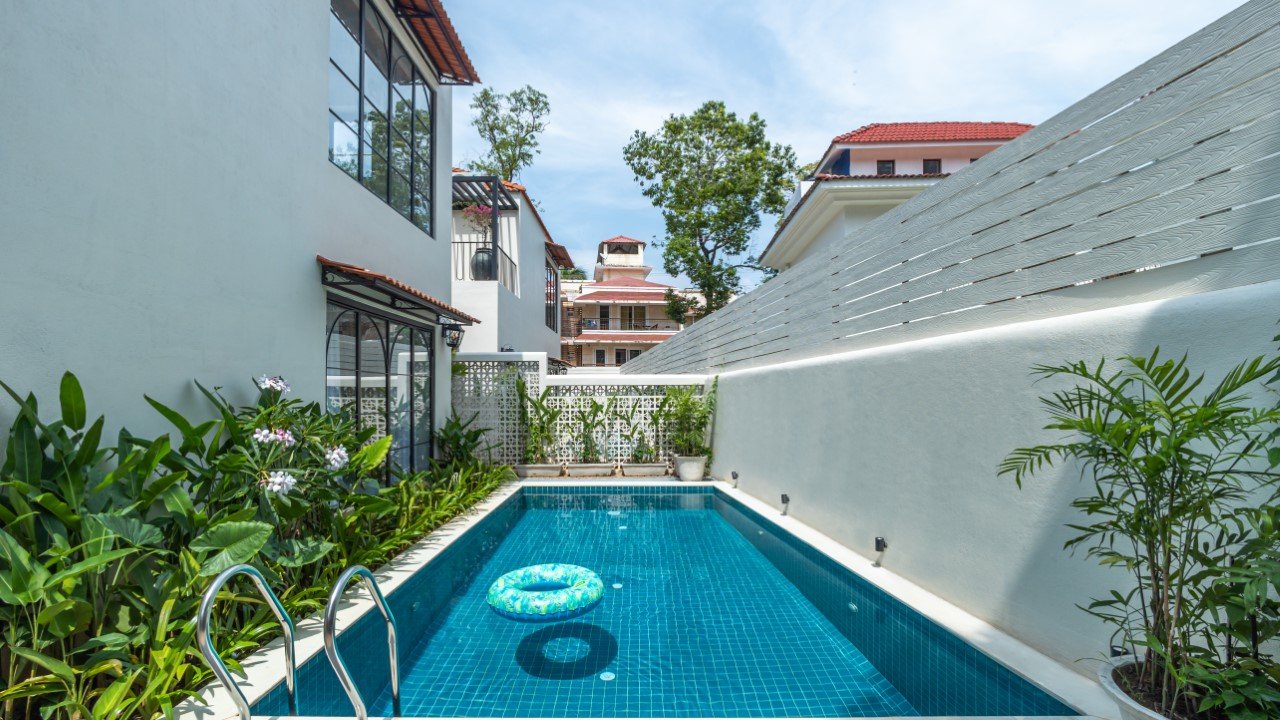 Luxury villas in Anjuna, North Goa, India LT335