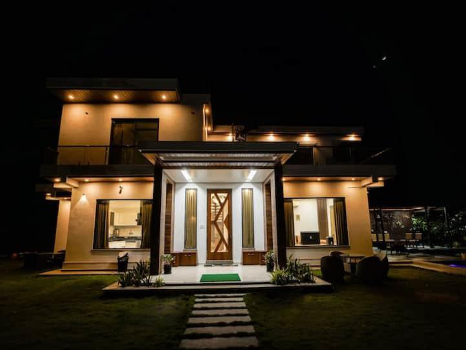 Luxury villas in Udaipur, Rajasthan, India LTR507