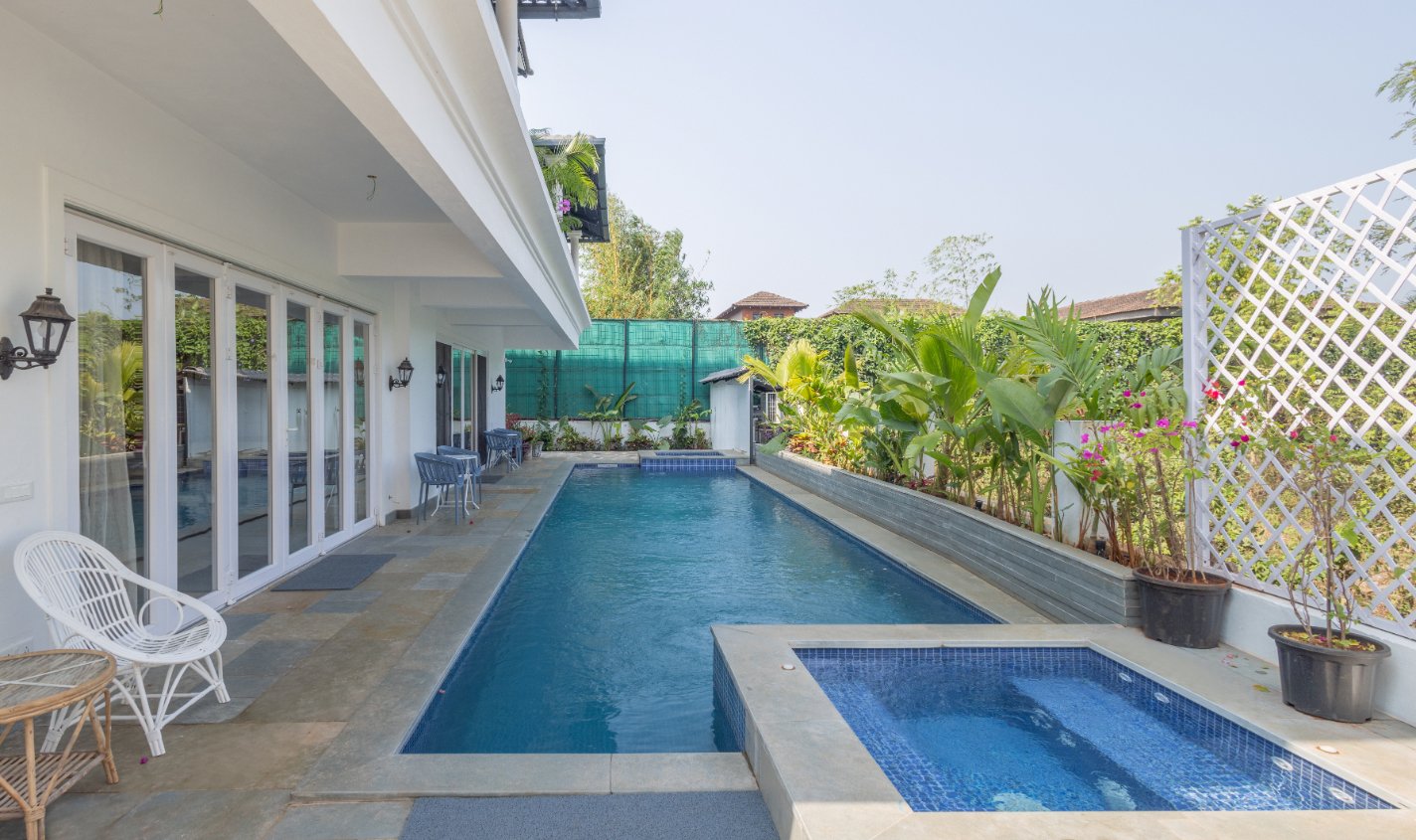 Luxury villas in Anjuna, North Goa, India LT652