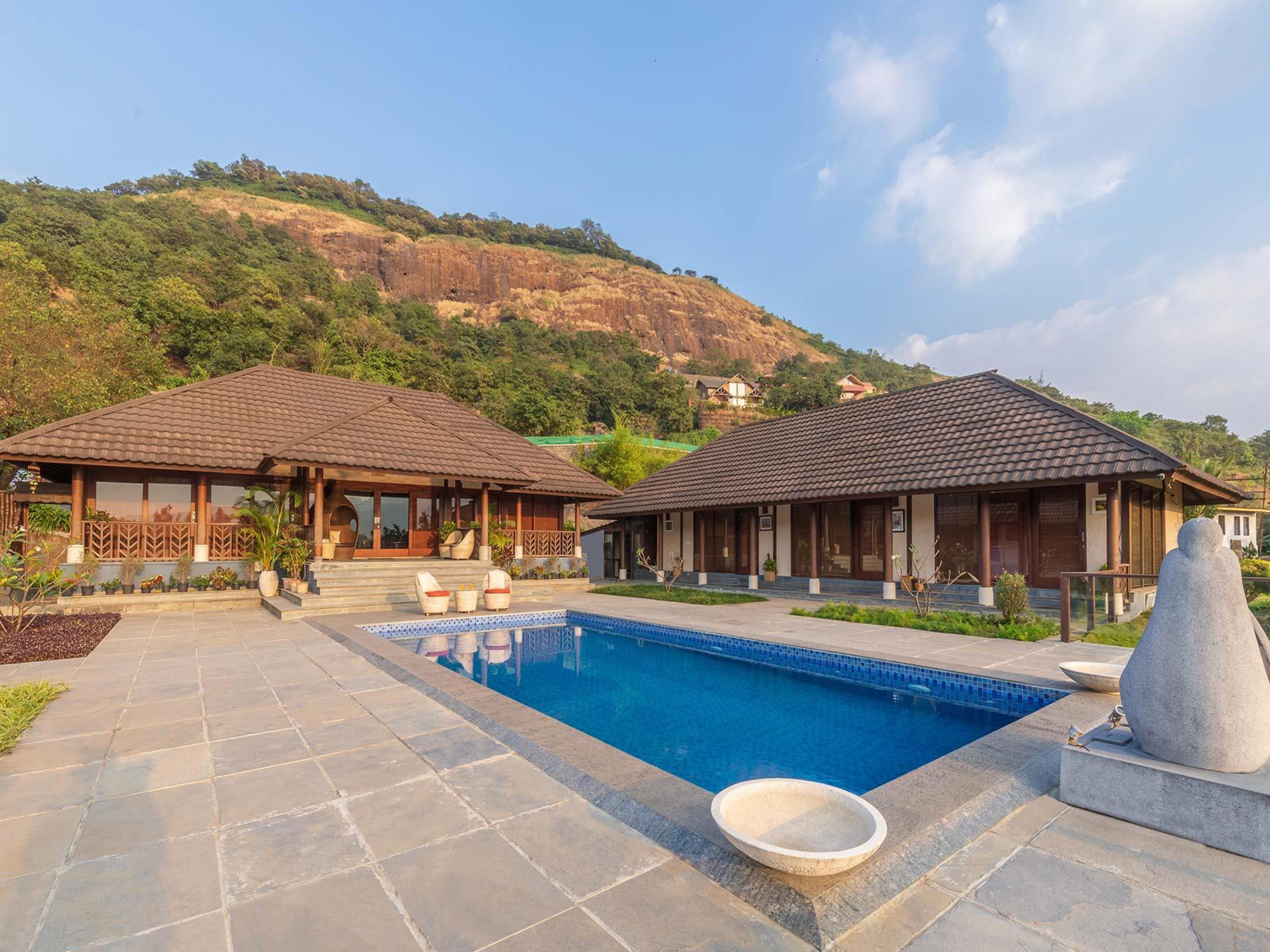 Luxury villas in Lonavala, Maharashtra, India LTM906