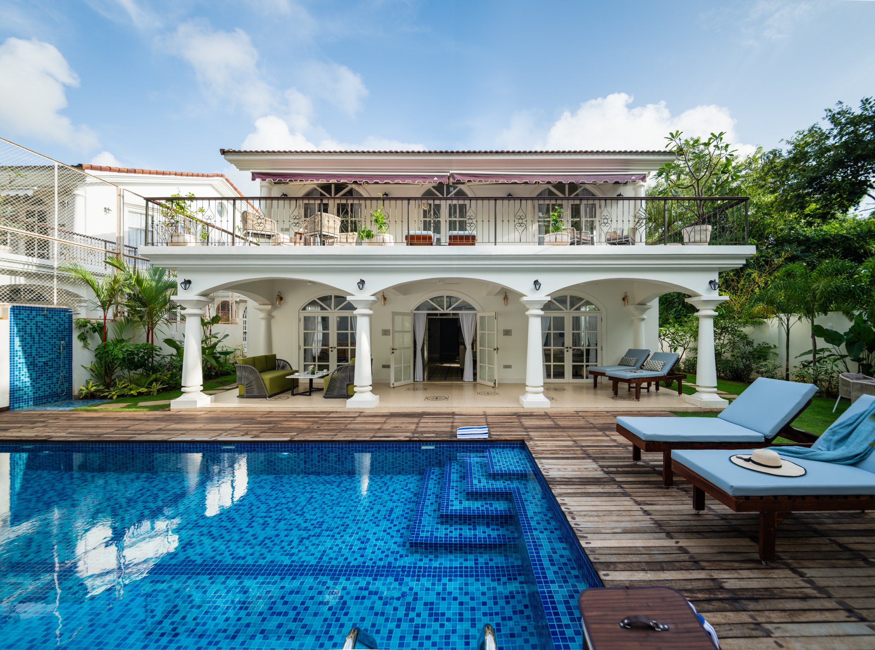 Luxury villas in Assagao, North Goa, India LT431(V1)