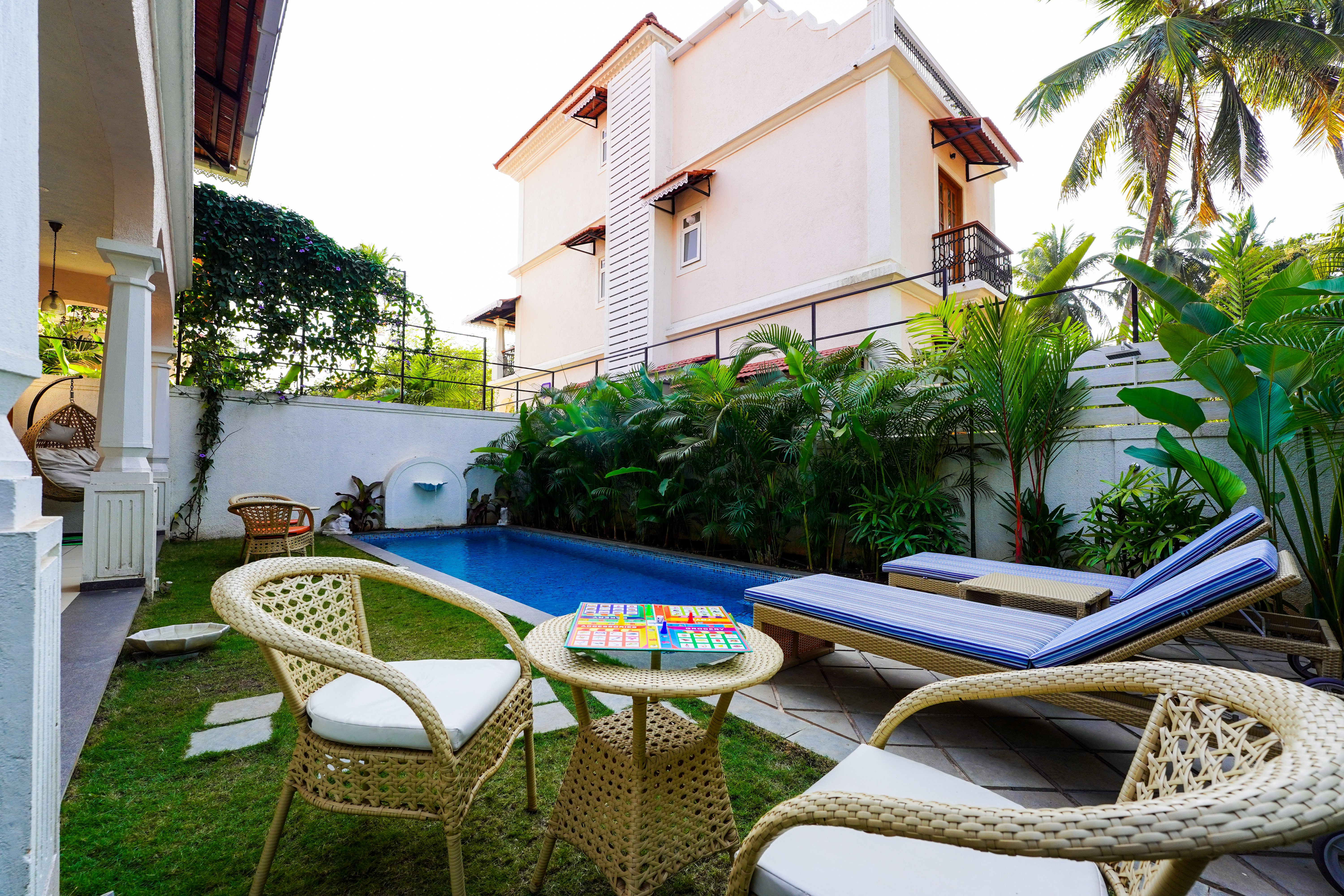 Luxury villas in Arpora, North Goa, India LT434(A1)
