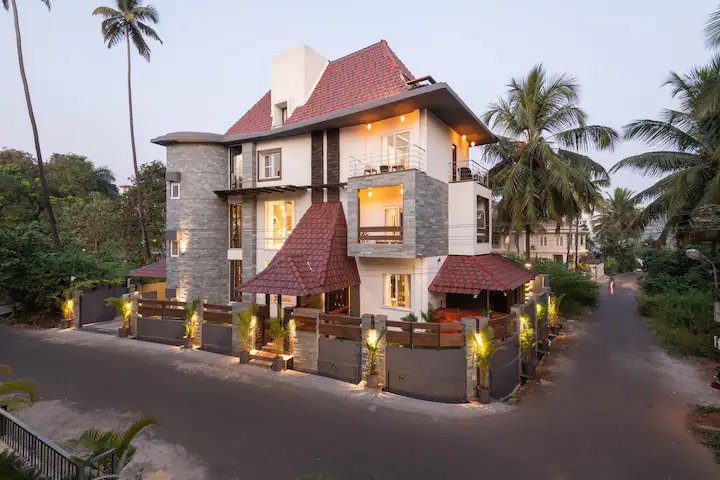 Luxury villas in Baga, North Goa, India LT672
