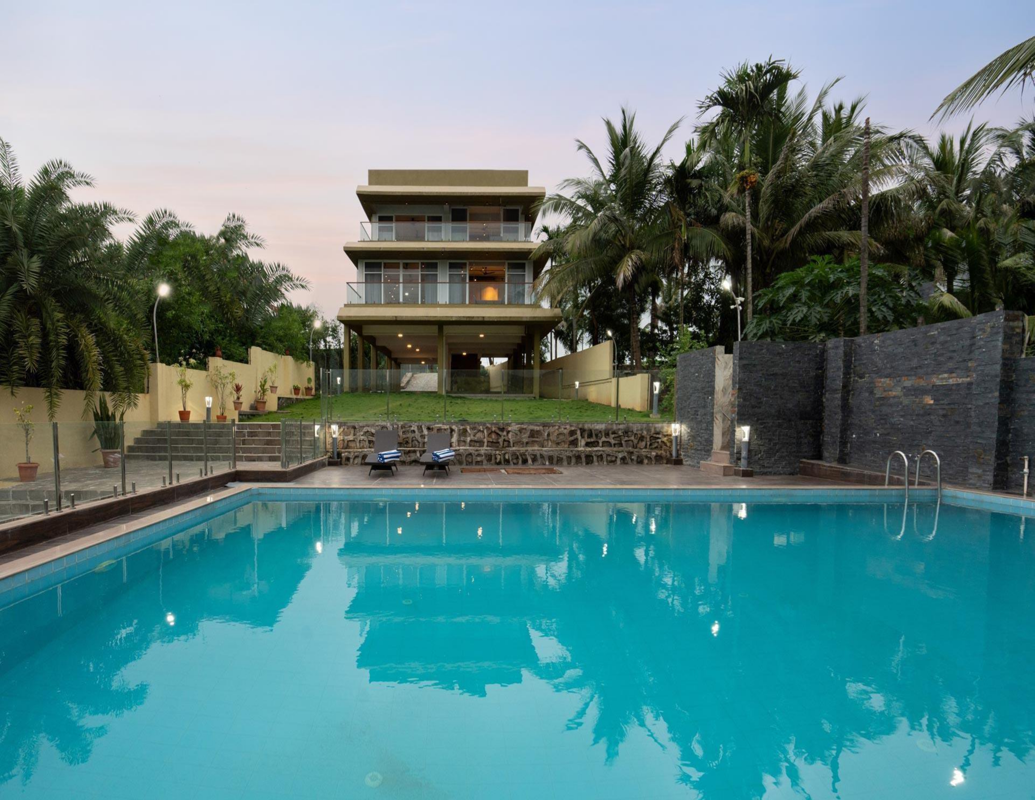 Luxury villas in Lonavala, Maharashtra, India LTM491