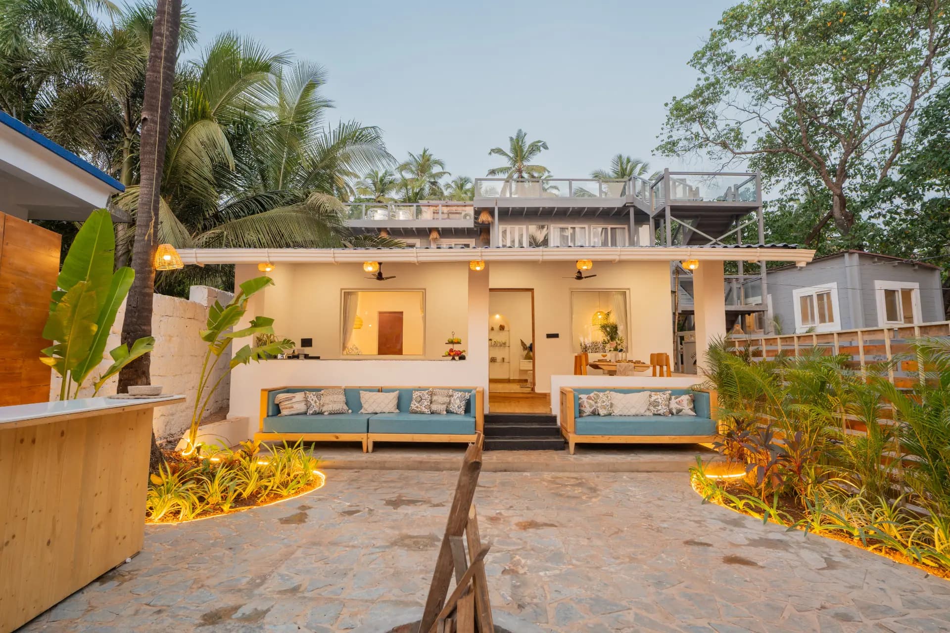 LT110(V1) | 1-BHK Boutique Hut | Open Kitchen | Sit-out area | 10 Meters from Ashwem Beach