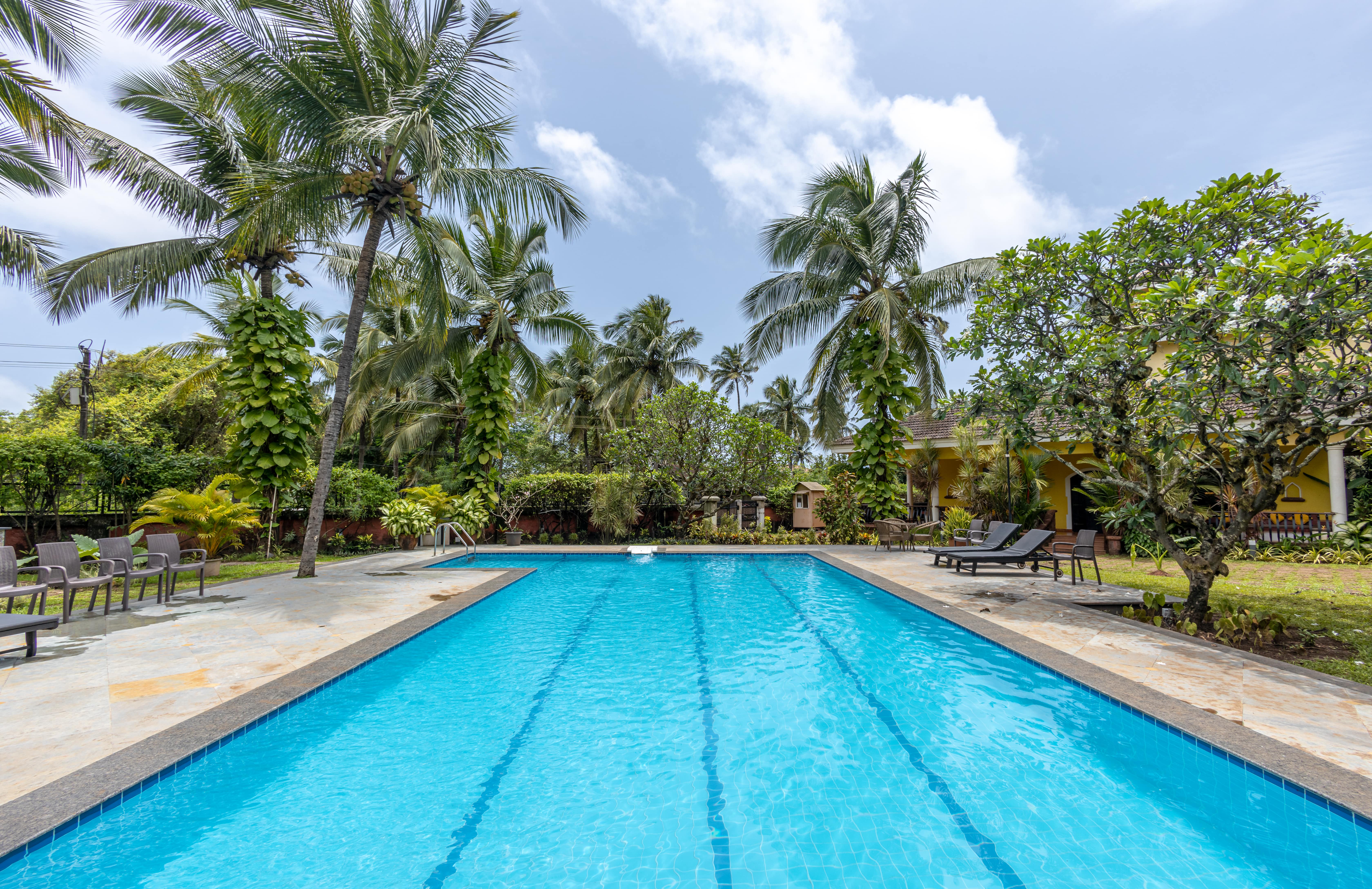 Luxury villas in Candolim, North Goa, India LT1100