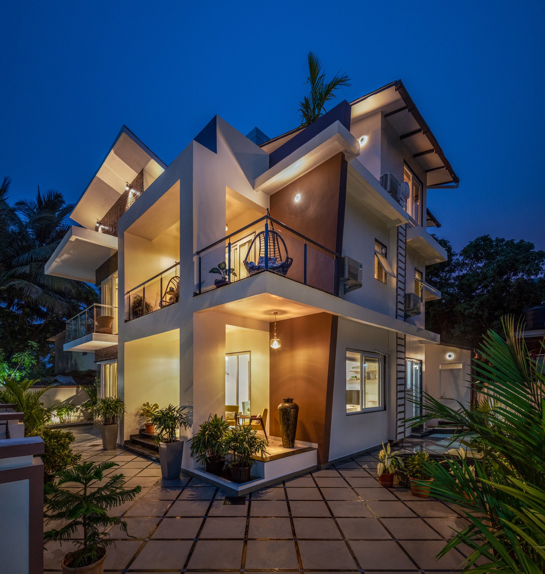 Luxury villas in Baga, North Goa, India LT670