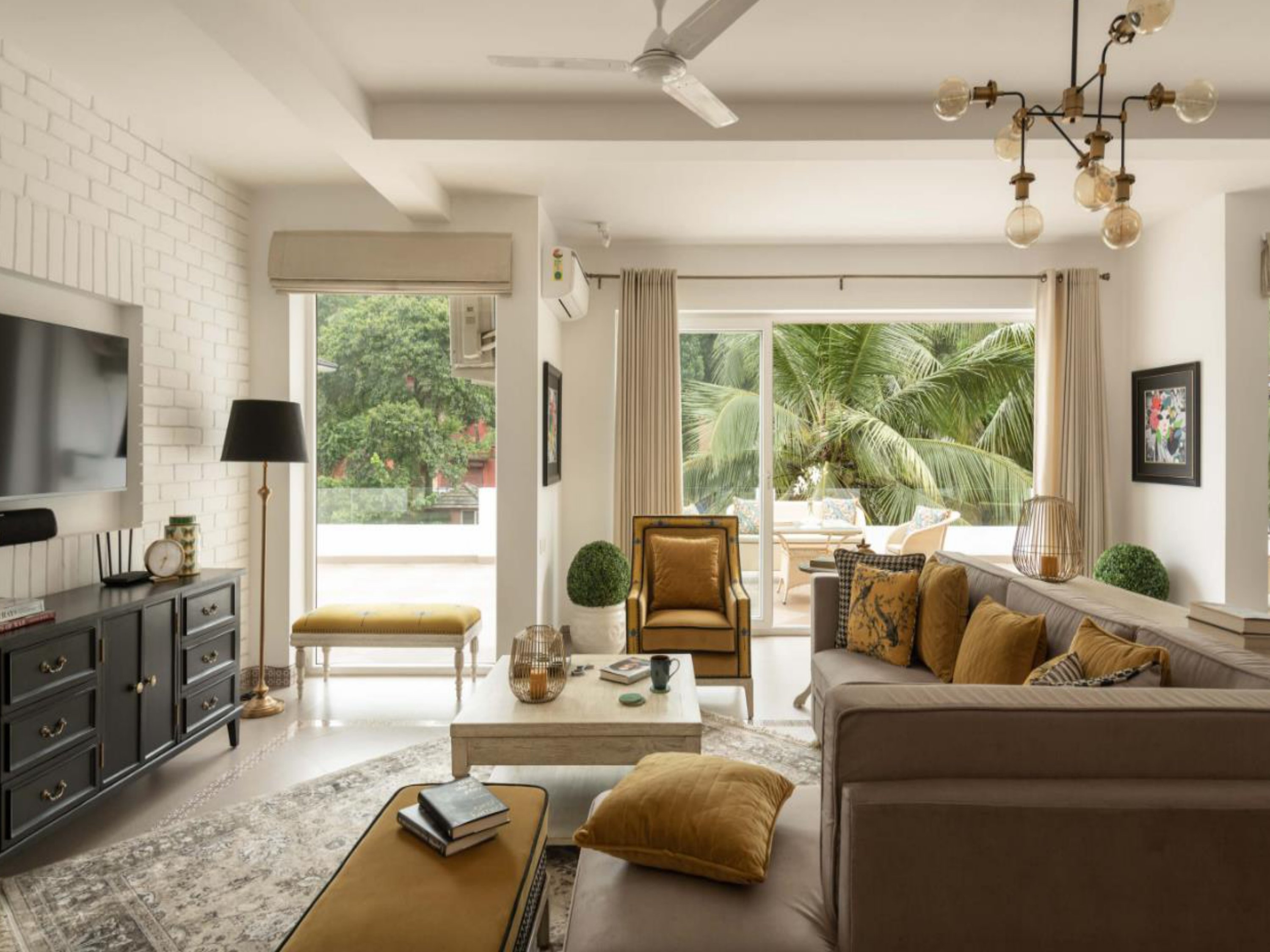 Luxury villas in Reis Magos, North Goa, India LT Apartment-269