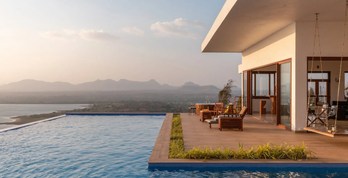 Reasons to Choose a Luxury Villa Over a Hotel Room
